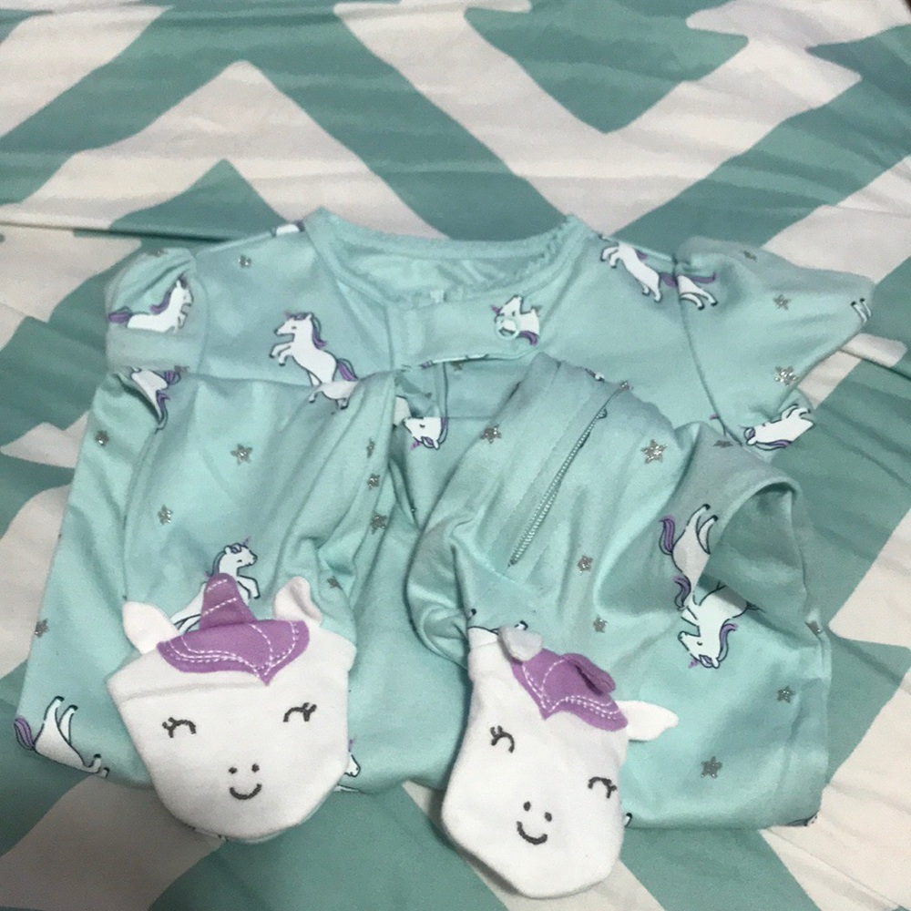 Baby girl unicorn sleeper SIZE 3M
